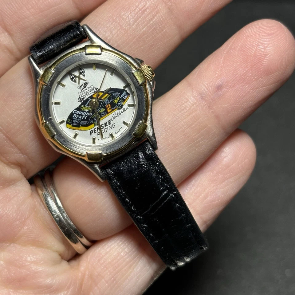 Reloj de cuarzo Nascar para dama #2 Rusty Wallace Racing Team funcionando raro Foto 1 de 4