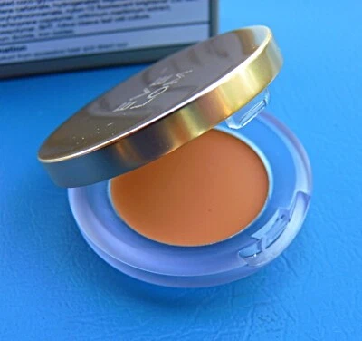 EVE LOM BRILLIANT COVER CONCEALER SPF 15 "WHEAT 5" 0.07 OZ, MADE IN ITALY - Image 1 of 4