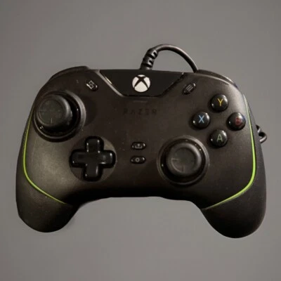 Razer Wolverine V2 Gaming Controller for Xbox Series X/S - Black - Image 1 of 4