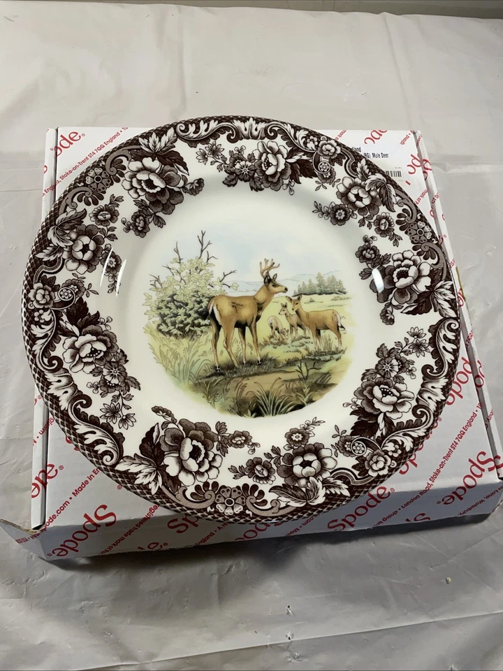 Spode Woodland Mule Deer Dinner Plate 10.5 Inch - Image 1 of 4