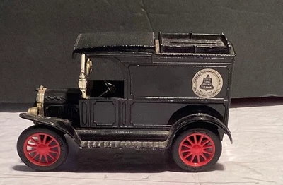 Vintage Ertl Ford 1913 Model T Van Bank Long Distance AT&T Bell Replica - Image 1 of 4