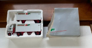 Tonkin Honk Kong Die Cast Tandem White Semi Consolidated Freightways in Box - Picture 1 of 21