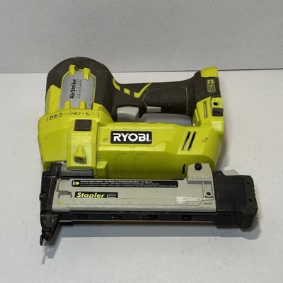 Pistola de clavos grapadora Ryobi P360 18V calibre 18 clavadora Brad - solo para piezas Foto 1 de 4