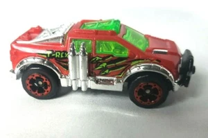Zuru Metal Machines T-REX ATTACK Fahrzeug PKW LKW Maßstab 1:64 rot  - Bild 1 von 6
