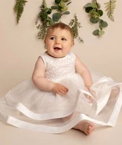 Vestido de lentejuelas marfil para bebés y niñas para bodas y bautizos - edades 0-10 - Imagen 1 de 9