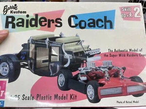AMT 30261 Barris Raiders Coach CUSTOM SHOW CAR 1/25 McM KIT FS - Picture 1 of 2