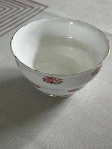Vintage Royal Vale Bone China Green & Pink Floral Sugar Bowl - Picture 1 of 7