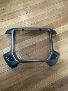 2014-2018 Silverado Sierra Radio Dash Bezel Trim Surround Heated Seats 23136583 - Foto 1 di 8