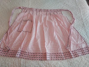 Vintage 1940's Chicken scratch design Cotton half Apron Well done waist ties EUC - Picture 1 of 8