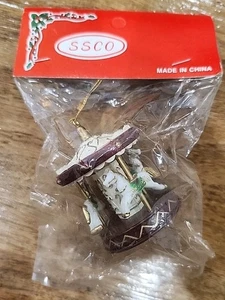 Neu Vintage SSCO Kunststoff Karussell Weihnachtsschmuck - Bild 1 von 3