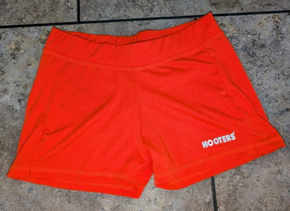 Shorts uniforme oficial Hooters tamanho XS - Imagem 1 de 4