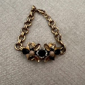 J CREW Heavy Gold ToneBeige And Black Rhinestone Flower Bracelet marked.Preowned - Picture 1 of 7