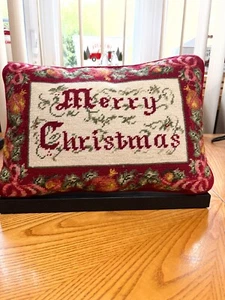 MERRY CHRISTMAS NEEDLEPOINT PILLOW MERRY CHRISTMAS FLORAL PATTERN 15" X 10" - Picture 1 of 9