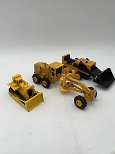 Ertl Cat Road Scraper , Tonka Bulldozer, Hot Wheels Bulldozer Lot Of 3 Repair - Picture 1 of 18