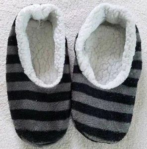 Women's Slippers ~ OSMA ~ Gray/ Black Striped ~ Polyester ~ Unbranded   - Picture 1 of 3