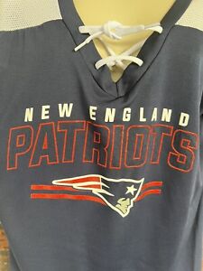 Maillot à manches courtes New England Patriots NFL Team XL à lacets col en V