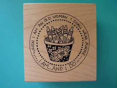 Cuando sea una mujer vieja, usaré púrpura... sello de goma Judikins  Foto 1 de 2