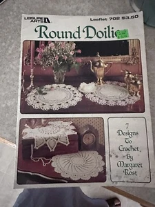 Leisure Arts  Doilies in All Shapes and Sizes   Pattern Leaflet #529 - Picture 1 of 2