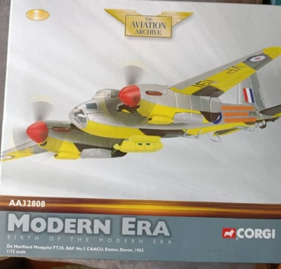 Corgi Aviation Archive 1/72 AA32808 DH Mosquito TT.35.RAF No.3 CAACU, Exeter - Image 1 of 4