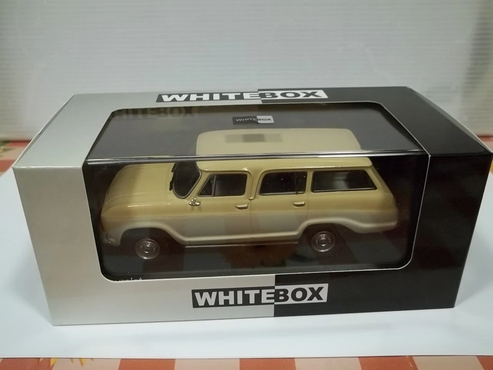 white box sc1/43 chevrolet varaneio  - Immagine 1 di 1