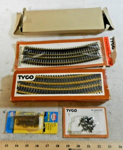 Large Lort TYCO HO Track and Accessories in OB's (C) - Picture 1 of 5