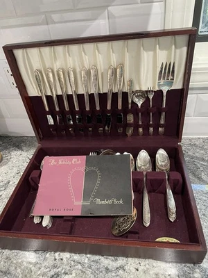 Conjunto de 74 Talheres Vintage Nobreza Padrão Rosa Real + - Imagem 1 de 4