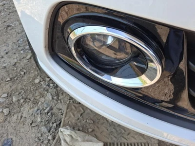 Luz de conducción usada se adapta a: Audi Q5 2017 parachoques antiniebla montado grado A Foto 1 de 4
