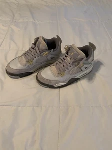 Nike Air Jordan 4 Retro SE Youth Shoes 6.5 Y Craft Photon Dust DV2262-021 - Picture 1 of 8