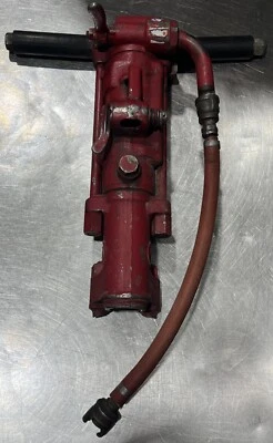 Chicago Pnumatic Model CP 0032 Pavement Breaker Jack Hammer Damaged Bit Clip - Image 1 of 4