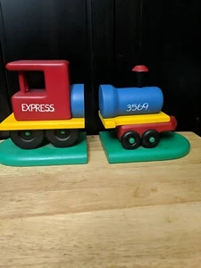 Train Bookends - Picture 1 of 4