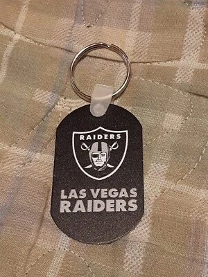LAS VEGAS RAIDERS DOG TAG KEY CHAIN ALUMINUM KEYCHAIN - Imagem 1 de 4