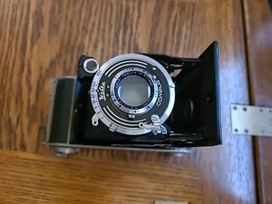 Macchina fotografica pieghevole vintage WELTA Compur obiettivo Meyer Gorlitz Trioplan fotocamera tedesca - Foto 1 di 11