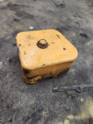 Cummins B Series Rocker Cover 3928404 4b 4bt 6b 6bt 12v Diesel 3.9l 5.9l Ram  - Image 1 of 4