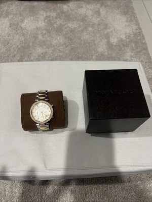Reloj para mujer MICHAEL KORS MK5626 Parker dos tonos oro y plata acero inoxidable  Foto 1 de 4