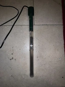 Termoriscaldatore per acquario fino A 250litri 300W - Foto 1 di 3