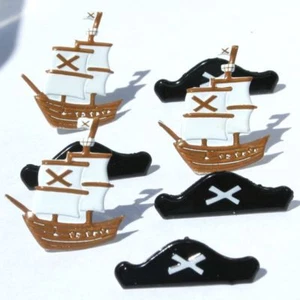 Eyelet Outlet  Brads Scrapbooking Cardmaking Paper Crafts PIRATE HAT SHIP - Picture 1 of 1