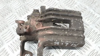 VW GOLF IV 1J1 Étrier de Frein Arrière Droit 1.90 Diesel 81kw 1998 13967722 - Photo 1/3