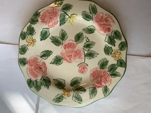 HOME TRENDS PINK + GREEN FLORAL 8 3/4" ROUND COOKIE/SANDWICH PLATE/ PLATTER - Picture 1 of 8