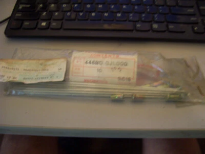 CONJUNTO DE 10 RAIOS HONDA MTX80 MTX50 446B0-GJ1-000 CONJUNTO DE 10 COM MAMILOS - Imagem 1 de 2