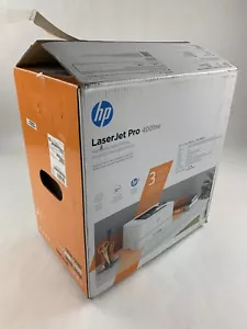 Caja de impresora láser de red monocromática HP LaserJet Pro 4001NE abierta - Imagen 1 de 11