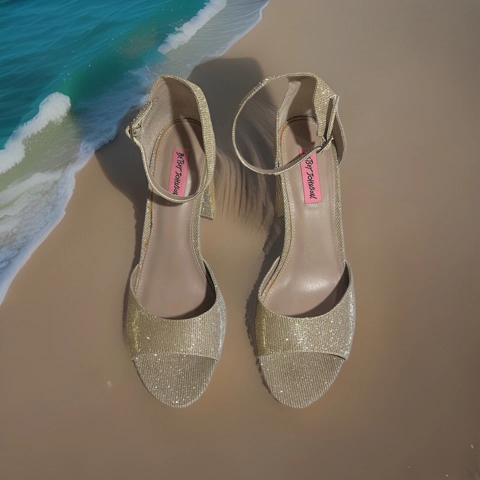 Sandalias discoteca Betsey Johnson 11M doradas glamurosas 4 pulgadas tacón 9UK 43EU tiras punta abierta Foto 1 de 4
