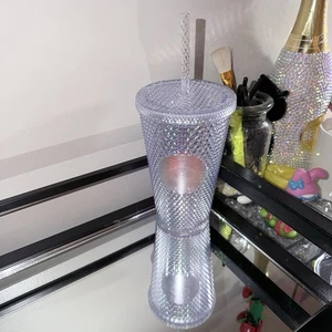 Starbucks 16 oz. Vaso iridiscente transparente con tachuelas - taza fría - Imagen 1 de 1