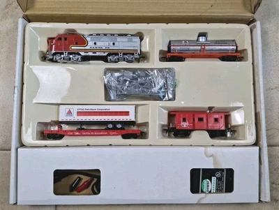 Model Power CITGO HO Scale Electric Train Set No. 1096 No Track Pieces Included - Image 1 of 4