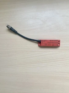 TELEMECHANICS xcszp700l01m12 xcs zp 700l 01 m 12 - Picture 1 of 3