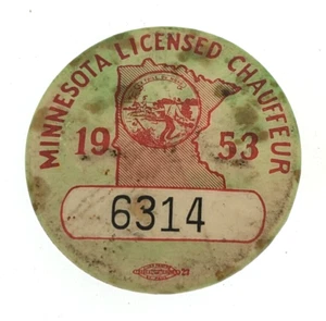 Antique Vintage Minnesota Licensed Chauffeur 1953 Badge Button Taxi - Picture 1 of 3