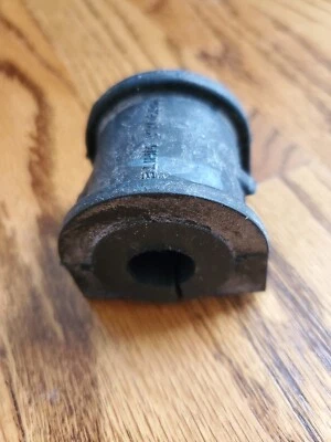 Buje de barra estabilizadora, montaje Jeep Grand Cherokee 2006-2010 - nuevo Foto 1 de 2