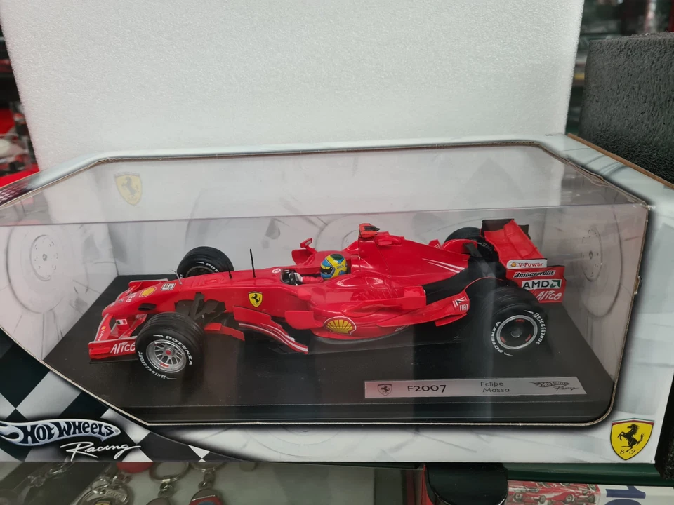 Ferrari F2007 F.Massa 2007 1/18  K6630 HOTWHEELS - Immagine 1 di 1