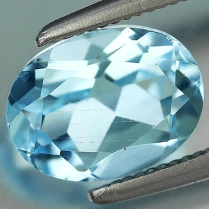 1.55ct t.w 8x6mm Oval Natural Sky Blue Topaz Brazil Gemstone - Picture 1 of 4