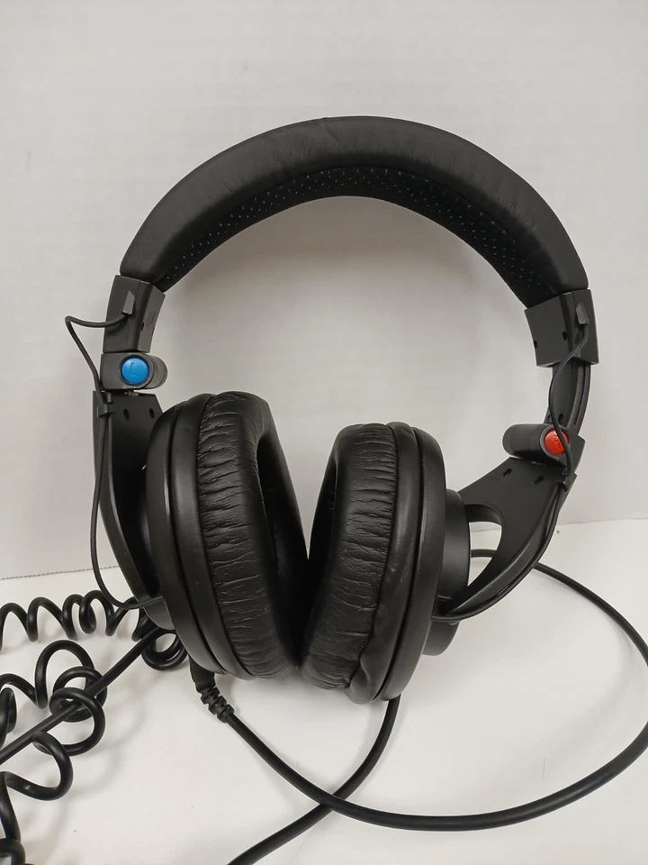 Auriculares de monitoreo profesional Shure SRH840 Foto 1 de 4