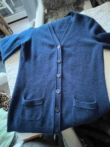 100 % CASHMERE SANDRA PABST STRICKJACKE GR. 42/44 SCHÖNER BLAUTON, WIE NEU ! - Bild 1 von 8